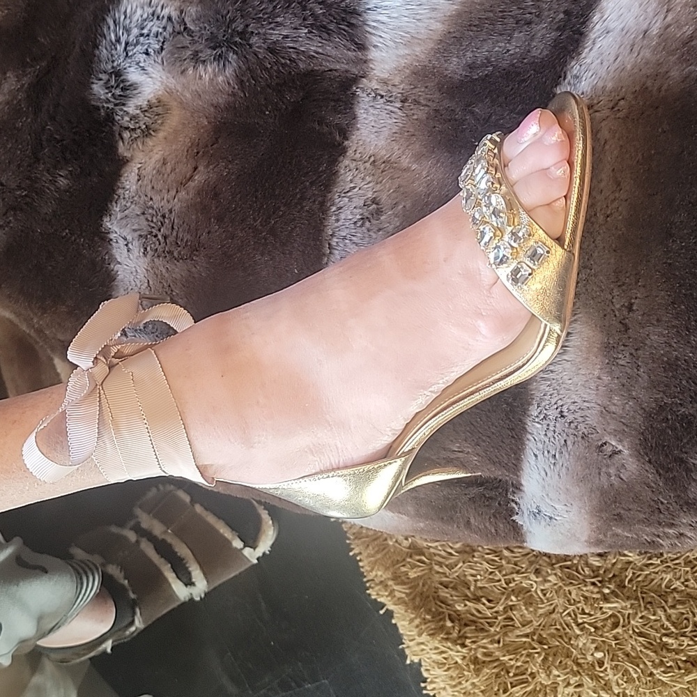 Michael Kors Holiday Gold Heels with Gemstone Bling Size 7 1/2